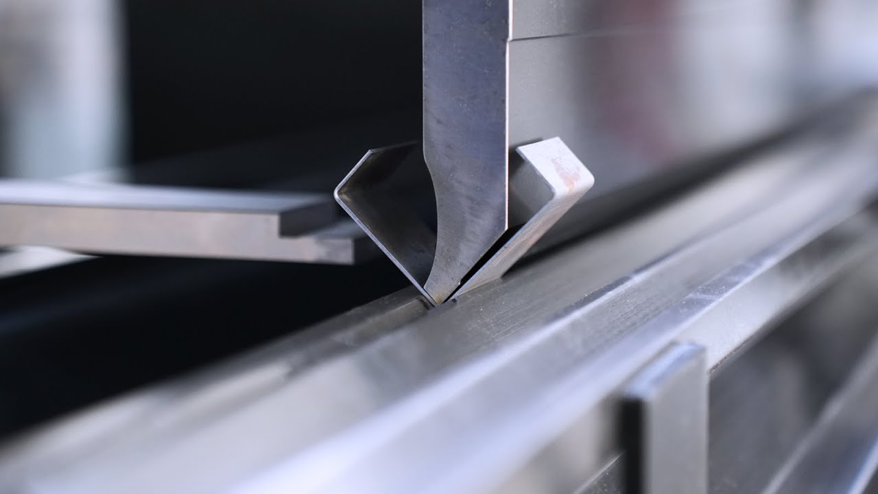 An analysis of 2025's Top Press Brake Bending Machine - 250 ton heavy duty bending machi