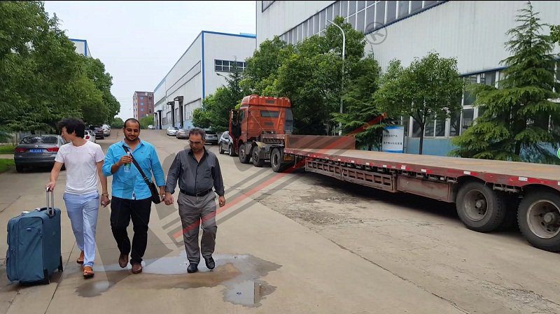 Our Egypt Customers com to Purchase NC Press Brake - Pictures 5 Our Egypt Customers com to Purchase NC Press Brake