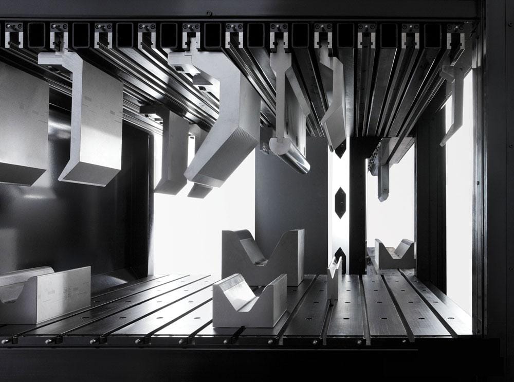How Can I Pick the Best Press Brake Tooling? - Pictures 9 How Can I Pick the Best Press Brake Tooling? - monitor tooling performance