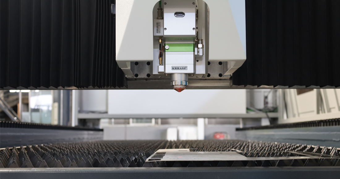 6KW Fiber Laser Cutting Machine