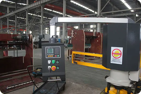 Hydraulic Ironworker Machine - Pictures 5 Angle steel, channel steel, round steel automatic positioning shear