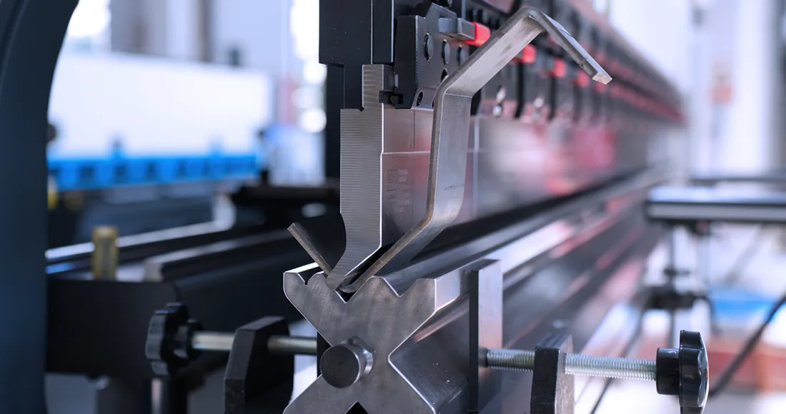 Best Metal Press Brakes for Precision and Efficiency