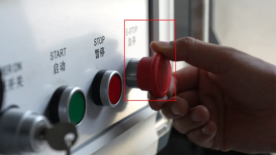 Operation process of vertical v grooving machine - Pictures 8 Check and reset all emergency stop buttons on controller