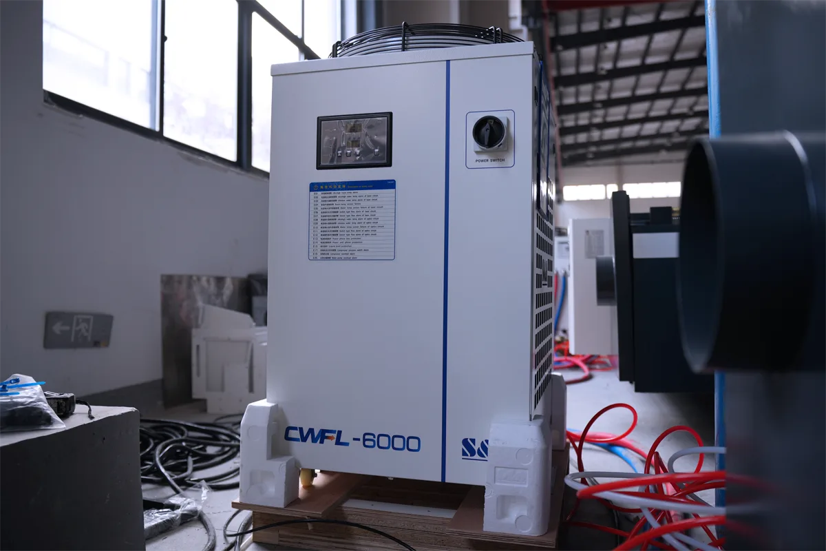 Comprehensive Guide to Laser Cutting Machine Maintenance: Tips, Schedule & Troubleshooting - Pictures 5 Comprehensive Guide to Laser Cutting Machine Maintenance: Tips, Schedule & Troubleshooting - cooling water