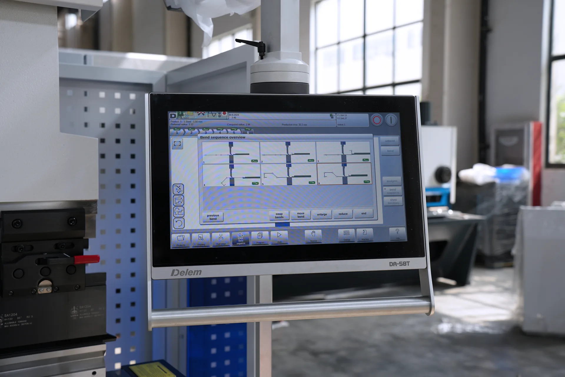 Sheet metal automated bending machine, PBS-135T3200 DA58Tx 4+1 axis sheet bender - Pictures 10 Sheet metal automated bending machine, PBS-135T3200 DA58Tx 4+1 axis sheet bender - delem da 58tx control