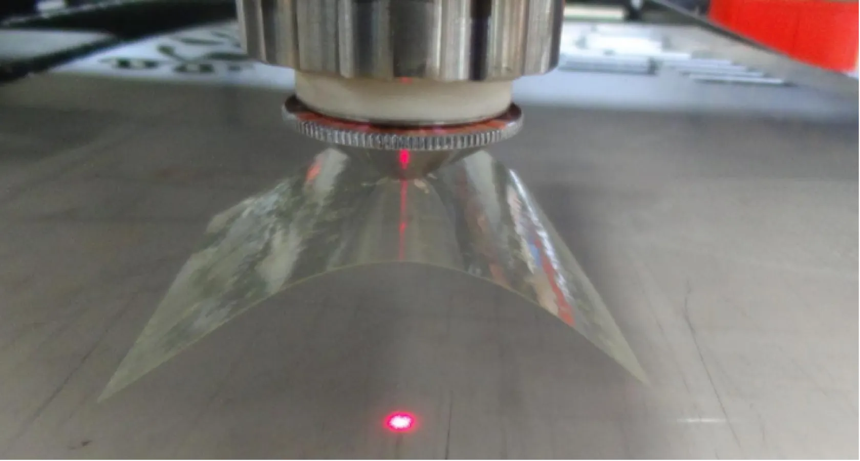 How to Laser Cut Stainless Steel Effectively with KRRASS Machines - Pictures 6 Ensure Coaxial Alignment of the Laser Light and Nozzle