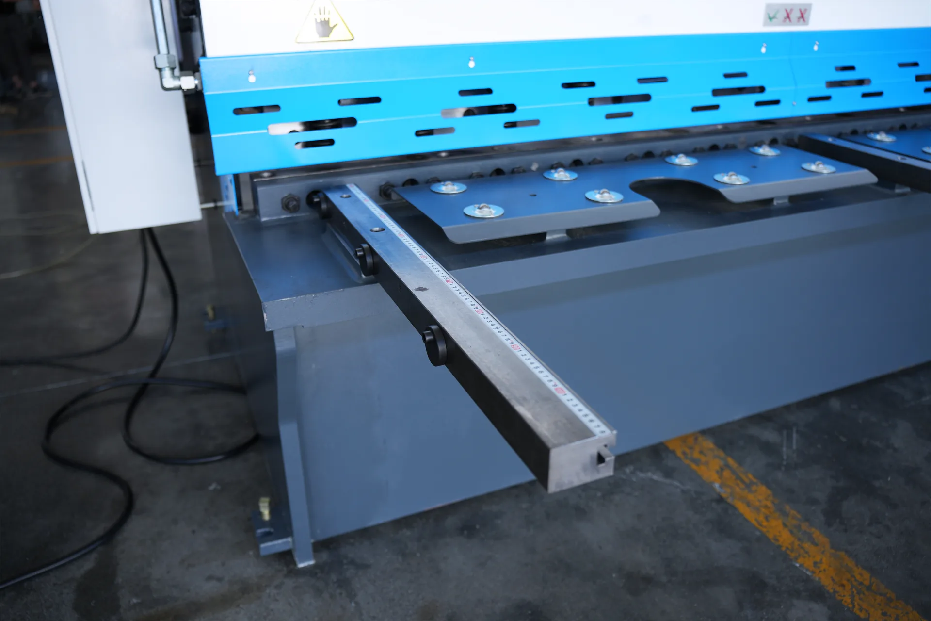 Front Material Support Front Material Support