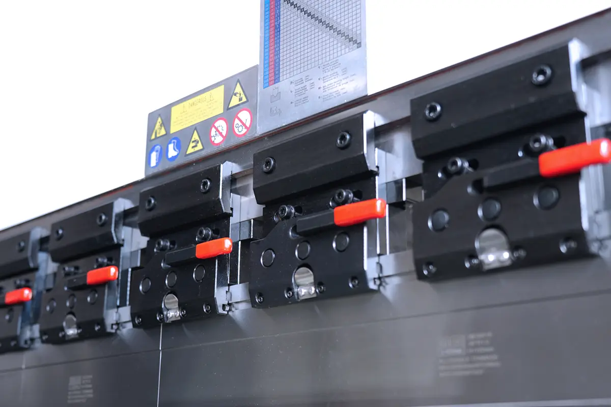 Manual Upper Tool Clamping Manual Upper Tool Clamping