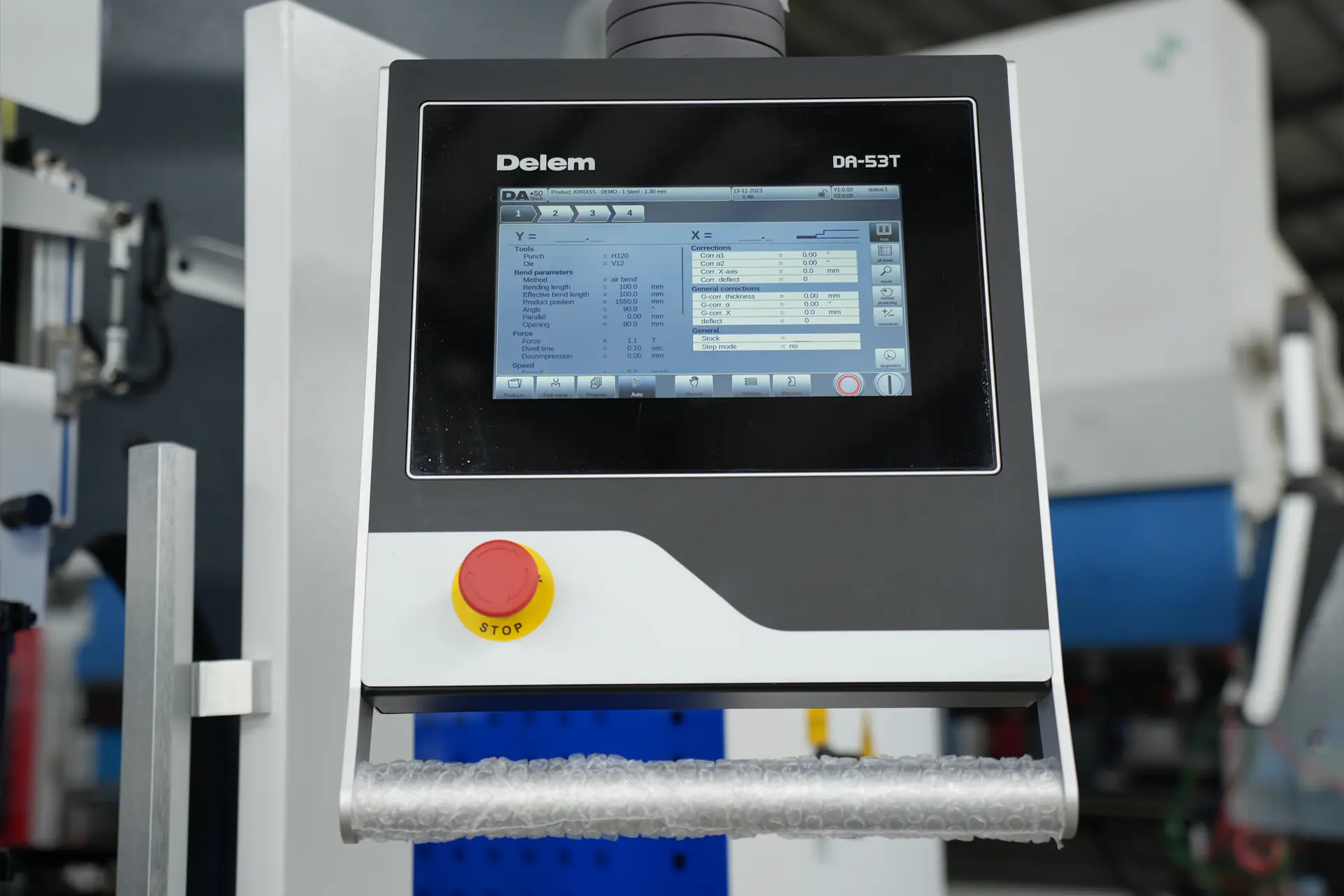 MB8 175T3200 6+1 Axis with DA-53T DELEM DA-53T Control
