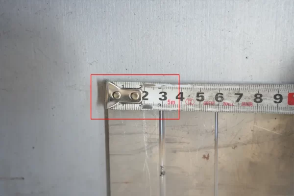 Horizontal V Groover Machine Operation Tutorial - II - Pictures 25 Measuring the slotting interval of the first working step