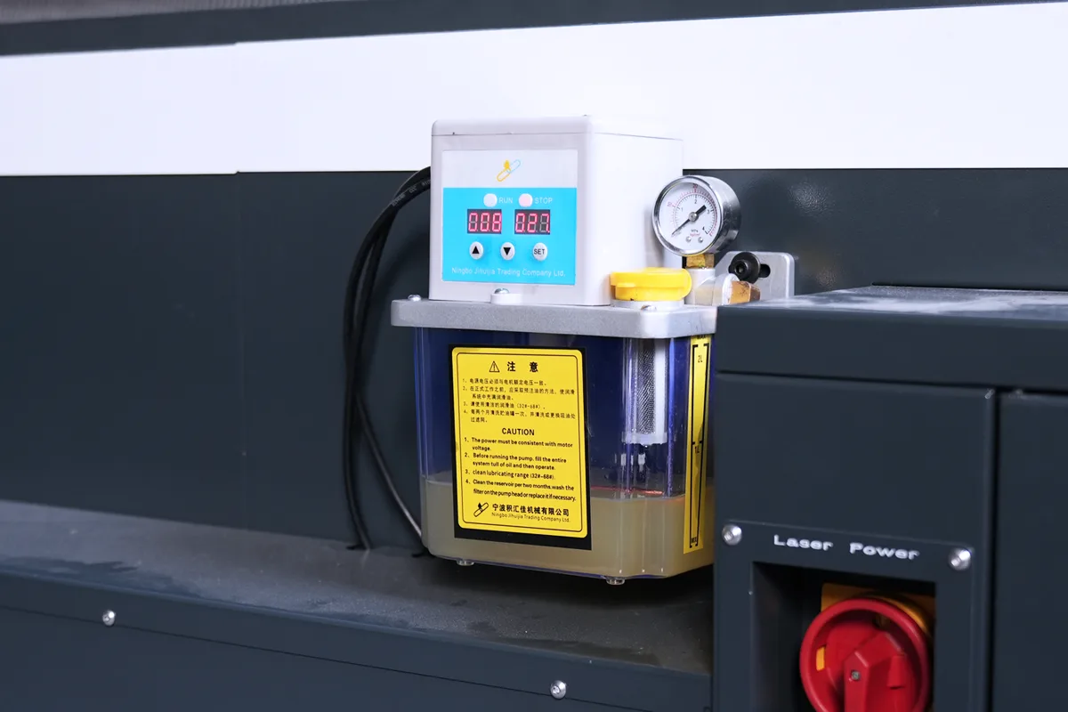 Comprehensive Guide to Laser Cutting Machine Maintenance: Tips, Schedule & Troubleshooting - Pictures 6 Oil Filter
