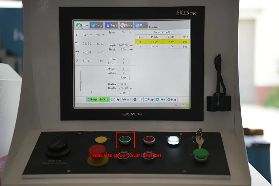 Horizontal V Groover Machine Operation Tutorial - II - Pictures 24 Press the green Start button