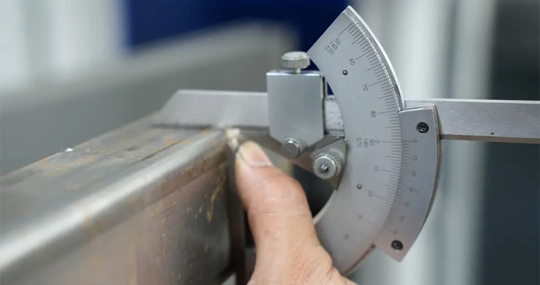 Using DA-53T CNC Press Brake for Bending and Correction thumb