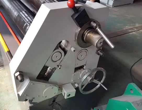 W11F Asymmetric 3-Rollers Plate Bending Machine - Pictures 7 W11F Asymmetric 3-Rollers Plate Bending Machine - w11f rolling machine