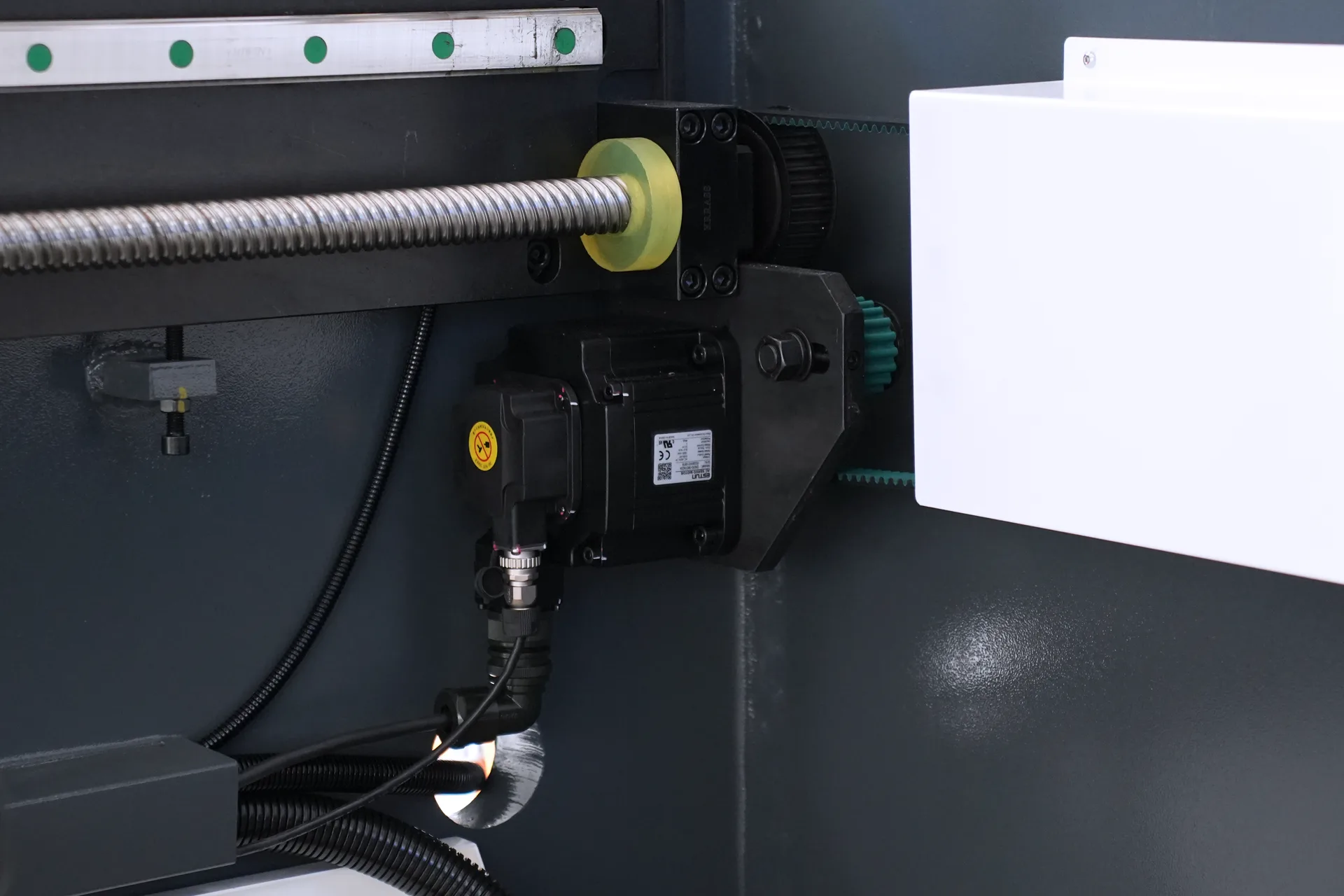 CNC Bending Machine, 110Ton Sheet Metal Bending Machine, Best Bending Machine Brand - Pictures 20 CNC Bending Machine, 110Ton Sheet Metal Bending Machine, Best Bending Machine Brand - x axis servo motor 1